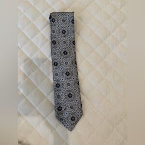 Robert Talbott Grey and Blue Floral Silk Neck tie